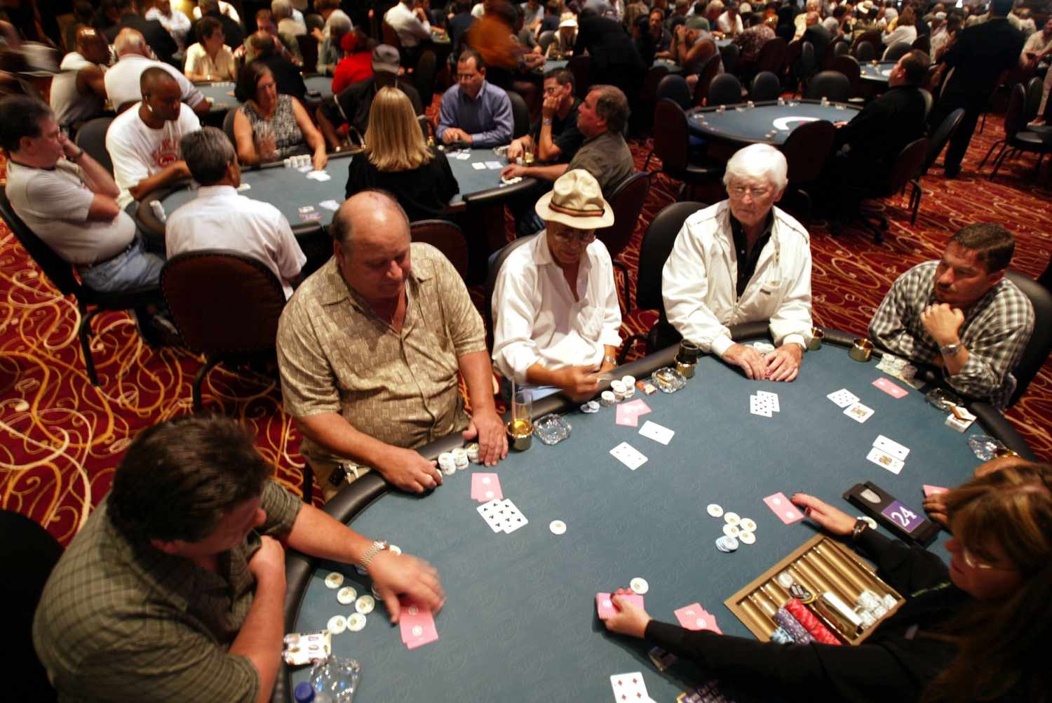 SlotXO แนะนำสล็อตออนไลน์: สนุกครบทุกเกมไม่ต่ำกว่า 500 เกม