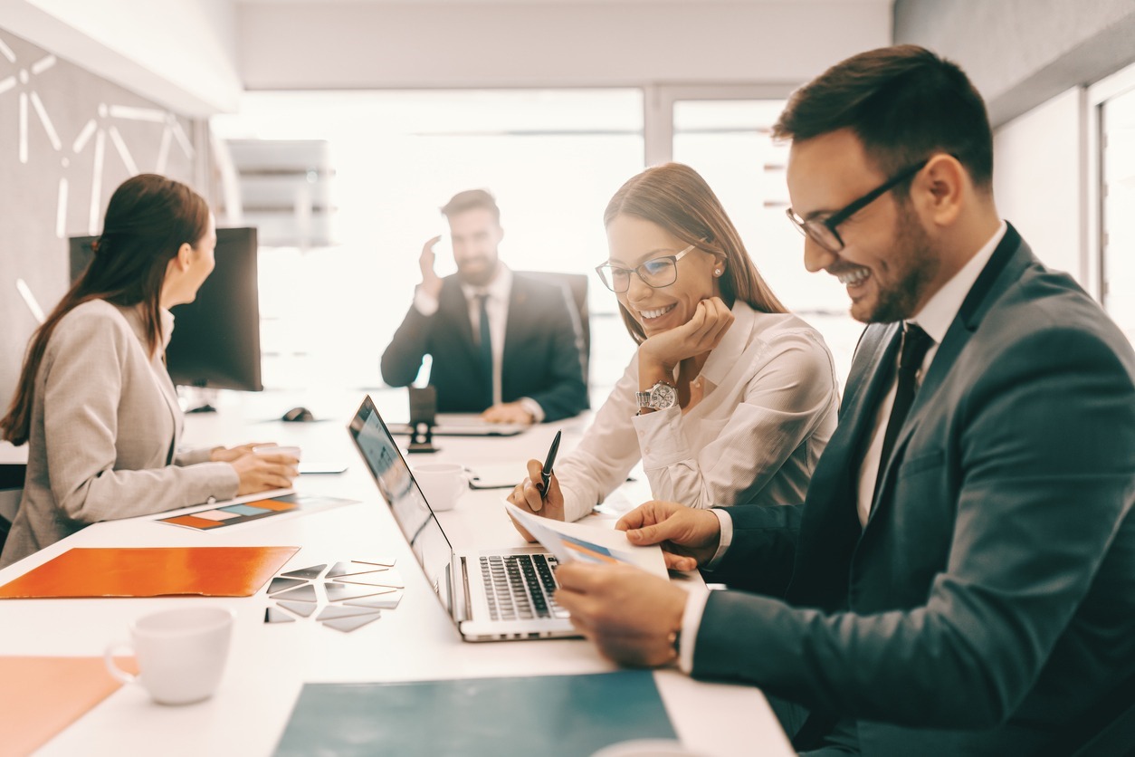 Linkedin Business Email Finder Tool for Lead Enrichment