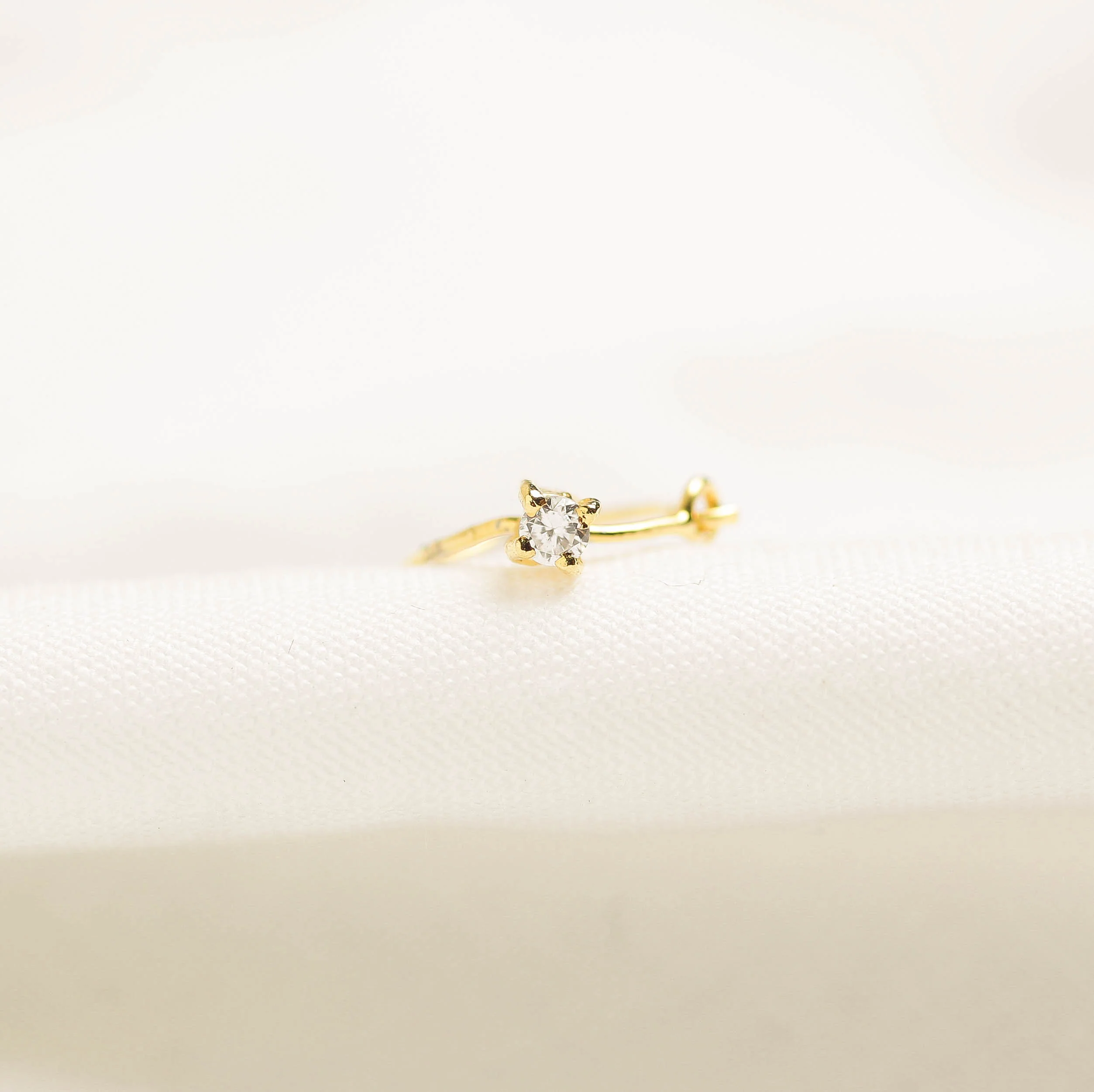 Diamond Nose Piercing in Gold & Platinum | London Diamond Online
